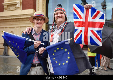 London, UK.  9 September 2017.  Classical music fans, many dressed up in elaborate costumes, gather outside the Royal Albert Hall ahead of The Last Night at the Proms.  A group called Thank EU for the Music brought thousands of European Union flags to hand out to concert goers. Credit: Stephen Chung / Alamy Live News Stock Photo