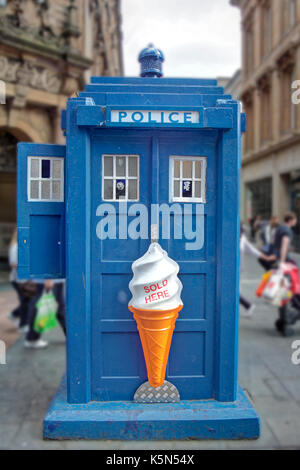 Buchanan street Glasgow blue police box Tardis like the Dr Who series icon selling ice cream booth outside  the site of the new ivy restaurant Stock Photo