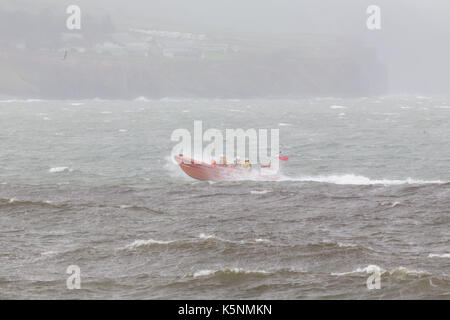 Aberystwyth, Ceredigion, Wales, UK 10th September 2017. UK Weather: Blustery conditions in Aberystwyth this morning as the local lifeboat crew exercise on the rough sea. © Ian Jones/Alamy Live News. Stock Photo