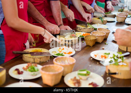 Traditional way of preparing thai food using chopper knife. Picture of traditional thai cuisine made taken during cooking class in Chiang Mai Stock Photo