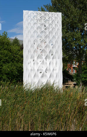 The Solar Gate sculpture installed in Queens Gardens in Kingston Upon Hull, UK City Of Culture 2017 Stock Photo