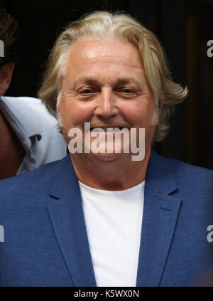 david emanuel couture