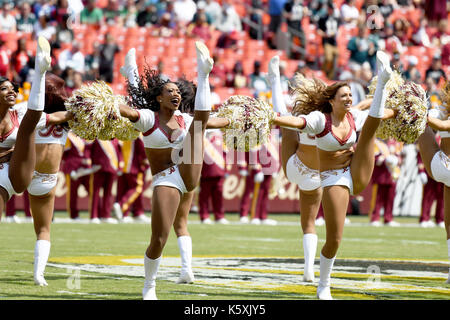 FedEx Field, Landover, Maryland, .Washington Redskins cheerleader, game  action during NFL, ESPN Monday Night Football, between the New York Giants  at the Washington Redskins. Redskins are coming off a 34-13 victory over