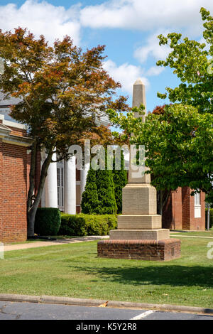 Confederate War Memorial, King George County Courthouse, 9383 Kings Highway, King George, Virginia Stock Photo