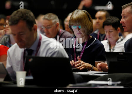 Brighton, UK. 11th Sep, 2017. Delegates attend the Trades Union Congress TUC conference 2017 in Brighton, UK, Monday September 11, 2017. Credit: Luke MacGregor/Alamy Live NewsTUC Stock Photo