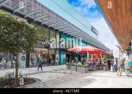 Retail shops on The Avenue, The Lexicon, Bracknell, Berkshire, England, United Kingdom Stock Photo