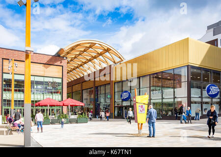 Braccan Walk shopping street from Union Square,The Lexicon, Bracknell, Berkshire, England, United Kingdom Stock Photo