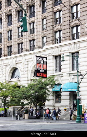 The New York Film Academy New York City Campus Located In Historic Battery Park Overseeing The Statue Of Liberty Stock Photo Alamy