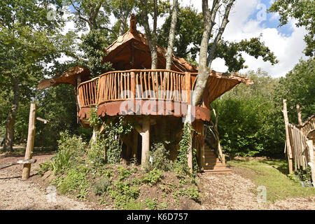 Ditchling Sussex, UK. 12th Sep, 2017. A new tree house has been unveiled at Blackberry Wood campsite near Ditchling in Sussex . The new upmarket tree house called Piggledy has been built by campsite owner Tim Johnson and is larger than the original next door tree house called Higgledy . The quirky campsite is well known for having a London bus and an old Wessex helicopter where people can also stay in peaceful surroundings nestled just north of the South Downs National Park Credit: Simon Dack/Alamy Live News