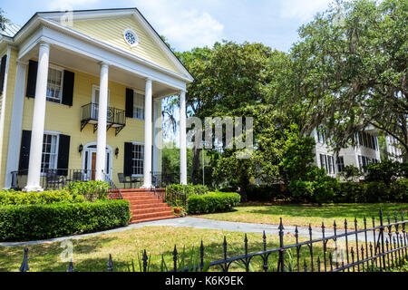 Beaufort South Carolina,Bay Street,home,mansion,E. A. Scheper House,architecture,exterior,porch,yard,wrought iron fence,columns,SC170514006 Stock Photo