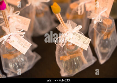 SAO PAULO, BRAZIL - SEPTEMBER 09, 2017: Close picture of special gift for invited people thanking for coming to the party written in portuguese Stock Photo