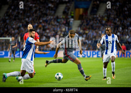 Besiktas JK vs FC Porto - 21 de novembro de 2017 - Futebol sub-19