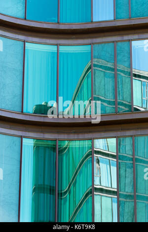 SEB-huset, Bernstorffsgade, Copenhagen, Denmark - / Af Lundgaard ...