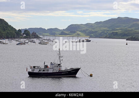Hebrides Cruises ship, Elizabeth-G, anchored in Oban Bay, Scotland Stock Photo