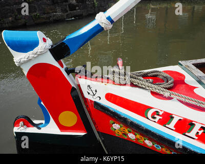 Ropework detail on boat at the Ellesmere Port boat museum Stock Photo