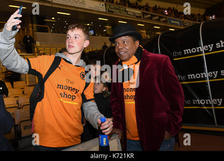 Wolverhamption, UK. 12th Sep, 2017. Tito Jackson of the Jackson Five at Wolverhampton Wanderers football stadium. Wolverhampton Wanderers are becoming the celebrity football club of choice following Tito Jackson's appearance at Molineux only days after Star Wars legend Mark Hamill pledged his allegiance to Wolves. Credit: David Bagnall/Alamy Live News Stock Photo