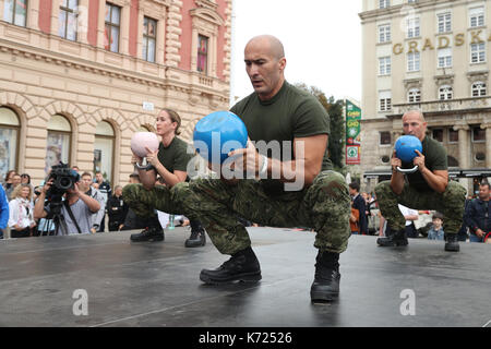 (170914) -- ZAGREB, Sept. 14, 2017 (Xinhua) -- Croatian soldiers participate in the sports and educational project Active Croatia and demonstrate their training routine in Zagreb, capital of Croatia, on Sept. 14, 2017. (Xinhua/Davor Puklavec) Stock Photo
