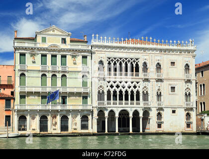 Palazzo Miani Coletti Giusti and palazzo Ca' d'Oro, Grand Canal Grande, Venezia Stock Photo