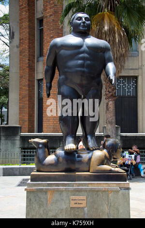 Hombre caminante sculpture, Botero Plaza, Medellin, Colombia Stock Photo