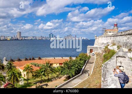 Cuba, Havana, the Morro-Cabana Military-Historical Site, Castillo de los  Tres Reyes Magos del Morro (a UNESCO Heritage Site Stock Photo - Alamy