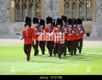 Photo Must Be Credited ©Kate Green/Alpha Press 079965 13/04/2016 Atmosphere Investitures Windsor Castle Berkshire Stock Photo