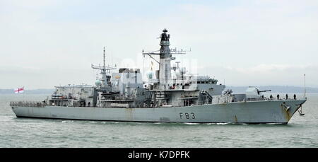 AJAXNETPHOTO. 5TH JUNE, 2015. PORTSMOUTH, ENGLAND. - TYPE 23 ARRIVES - HMS ST.ALBANS ENTERING HARBOUR. PHOTO:TONY HOLLAND/AJAX REF:DTH150506 38321 Stock Photo