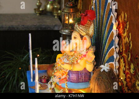 Side view close up of ganesha statue on the black - stock photo 1900177 |  Crushpixel