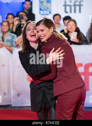 Toronto, Canada. 15th Sep, 2017. Actresses Ellen Page (L) and Kate Mara pose for photos during the world premiere of the film 'My Days of Mercy' at Roy Thomson Hall during the 2017 Toronto International Film Festival in Toronto, Canada, Sept. 15, 2017. Credit: Zou Zheng/Xinhua/Alamy Live News Stock Photo