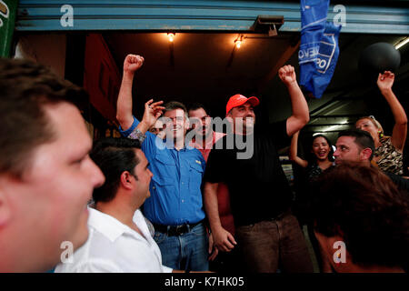 Bejuma, Carabobo, Venezuela. 15th Sep, 2017. Alejandro Feo La cruz, candidate of the table of the democratic unit, to the government by the state Carabobo, in a street route by the population of Bejuma, Carabobo state. Photo: Juan Carlos Hernandez Credit: Juan Carlos Hernandez/ZUMA Wire/Alamy Live News Stock Photo