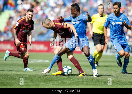 Getafe, Spain. 17th September, 2017. LaLiga match between Getafe CF and FC Barcelona at the Coliseum Alfonso Pérez, in Getafe, Madrid. © ABEL F. ROS/Alamy Live News Stock Photo