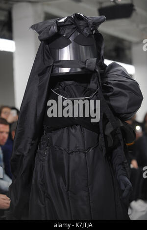 Photo Must Be Credited ©Kate Green/Alpha Press 079965 08/01/2016 Model Nasir Mazhar Fashion Show During London Collections Men Autumn Winter 2016 London Stock Photo