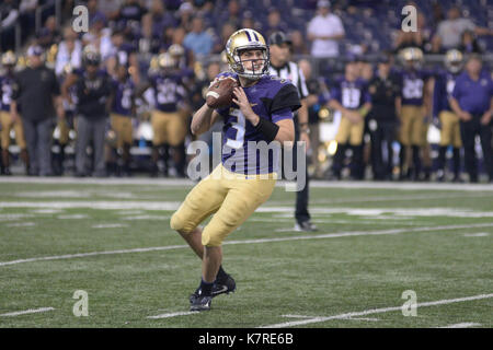 Seattle, WA, USA. 16th Sep, 2017. UW quarterback Jake Browning (3) in action during an NCAA football game between the Fresno State Bulldogs and the Washington Huskies. The game was played at Husky Stadium in Seattle, WA. Jeff Halstead/CSM/Alamy Live News Stock Photo