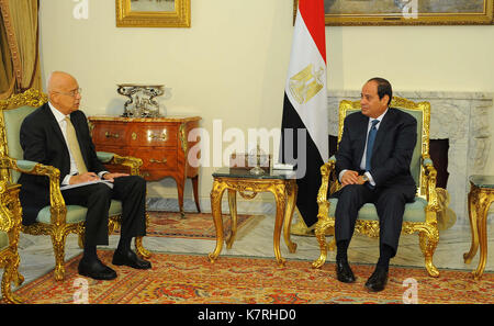 Cairo, Egypt. 16th Sep, 2017. Egyptian President Abdel Fattah al-Sisi meets with Prime Minister Sherif Ismail, in Cairo, Egypt on Sept.16, 2017 Credit: Egyptian President Office/APA Images/ZUMA Wire/Alamy Live News Stock Photo