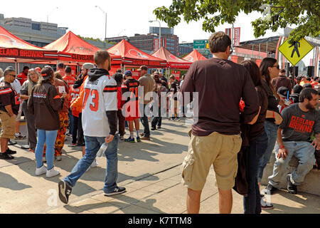 Tailgating at the Cleveland Browns versus Pittsburgh Steelers home opening game at FirstEnergy Stadium in Cleveland, Ohio, USA Stock Photo