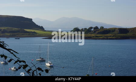 Scotland, Oban, Mull,Tobermory, Ferry, Cal Mac, Clan Maclean, Coloured Houses, Port, Picturesque, St Andrews Cross, Gastronomy, Sea Food. Stock Photo