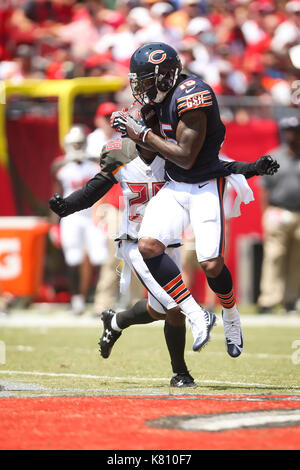 Chicago Bears wide receiver Josh Bellamy (11) runs the ball after ...