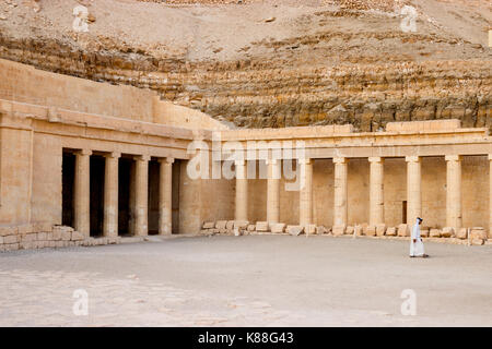 The ancient temple of Hatshepsut in Luxor, Egypt Stock Photo