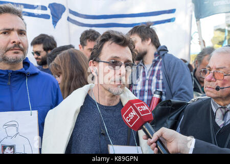 La Plata, Argentina. 18th Sep, 2017. Ruben Lopez, son of Julio Lopez, talking to the press. Social, political and human rights organizations march eleven years after the disappearance of Julio Lopez and claim the appearance of Santiago Maldonado. Credit: Federico Julien/Alamy Live News Stock Photo