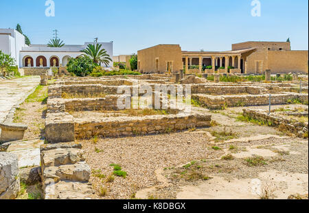 EL DJEM, TUNISIA - SEPTEMBER 1, 2015: The ruins of Roman villas in archaeological museum of ancient Thysdrus, on September 1 in El Djem. Stock Photo