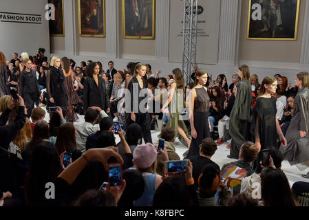 London, UK. 18th Sep, 2017. Models present looks from IRYNVIGRE at Fashion Scout in Covent Garden, one of the many venues hosting London Fashion Week SS18. Credit: Stephen Chung/Alamy Live News Stock Photo