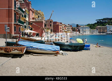 Baia del Silenzio Bay, beach, Sestri Levante, Riviera di Levante, Liguria, Italy, Stock Photo