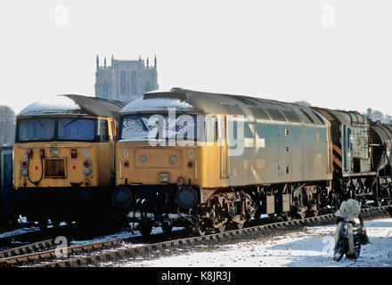 Class 47 locomotive outside York Depot in the snow Stock Photo