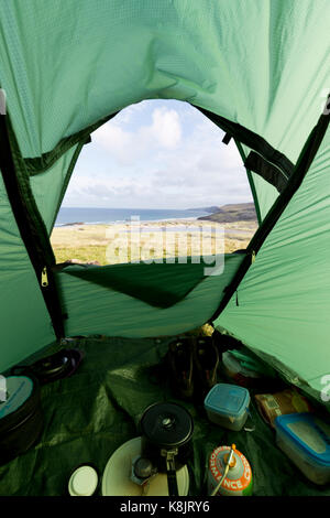 Wild camping at Sandwood Bay, Sutherland Stock Photo