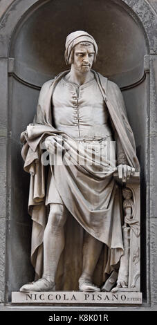 Nicola Pisano ( Niccolò Pisano, Nicola de Apulia or Nicola Pisanus )  1220–1284  Italian sculptor whose work is noted for its classical Roman sculptural style. Pisano is the founder of modern sculpture. Statue at the Uffizi Gallery in Florence, Tuscany Italy. by Pio Fedi Stock Photo