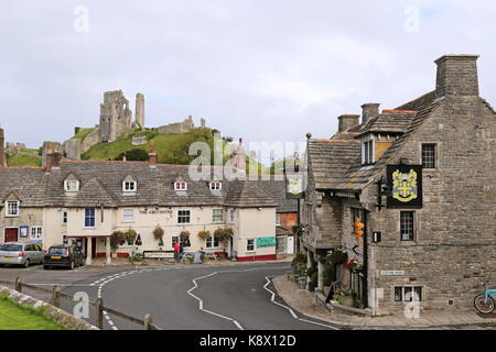 The Greyhound Inn, Corfe Castle and Bankes Arms Hotel, The Square, Corfe, Isle of Purbeck, Dorset, England, Great Britain, United Kingdom, UK, Europe Stock Photo