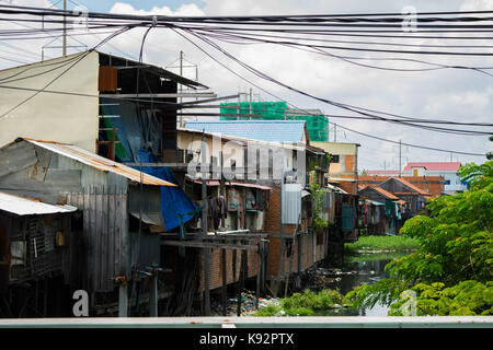 Housing In The Slums; Phnom Penh Cambodia Stock Photo - Alamy