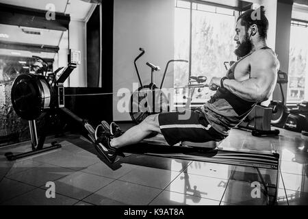 Rowing machine vector Black and White Stock Photos & Images - Alamy