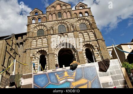 The feast of the king of the bird is a popular festival inherited from the Renaissance, medieval, at Le Puy en Velay, Haute-Loire, France Stock Photo