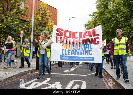 London, UK. 23rd Sep, 2017. Campaigners for improved social housing provision march from Seven Sisters to Finsbury Park in Haringey in protest against the transfer by London councils of council estates to private developers and in particular steps by Haringey Council to transfer property and assets to developer Lend Lease by means of the Haringey Development Vehicle. Credit: Mark Kerrison/Alamy Live News Stock Photo