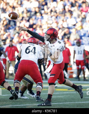 Annapolis, Maryland, USA. 23rd Sep, 2017. Cincinnati Bearcats QB #8 Hayden Moore throws a pass during a NCAA football game between the United States Naval Academy Midshipmen and the Cincinnati Bearcats at Navy Marine Corp Stadium in Annapolis, Maryland. Justin Cooper/CSM/Alamy Live News Stock Photo